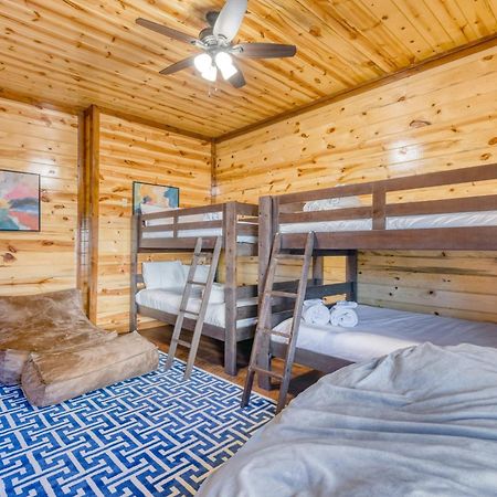 Smokey'S Paradise By Avantstay Sleeps 22 Pool Sevierville Luaran gambar